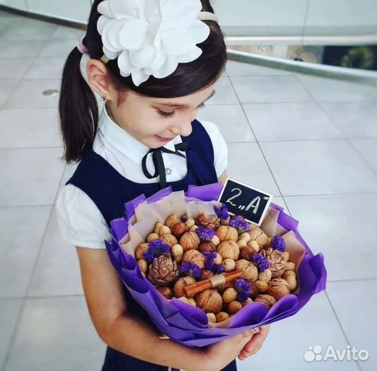 Ореховый букет на 1 сентября