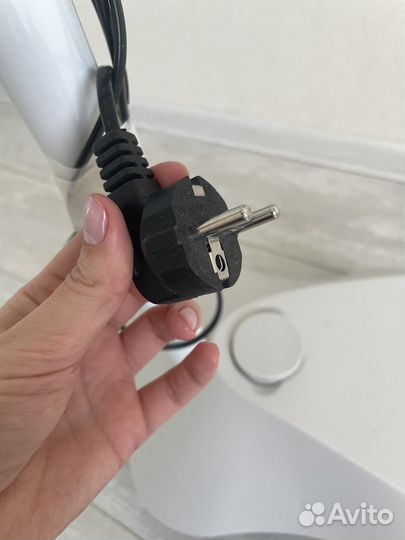 Косметологическая лампа лупа