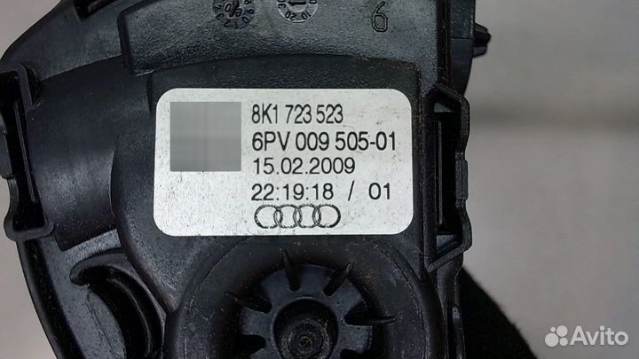 Педаль газа Audi A4 (B8), 2009