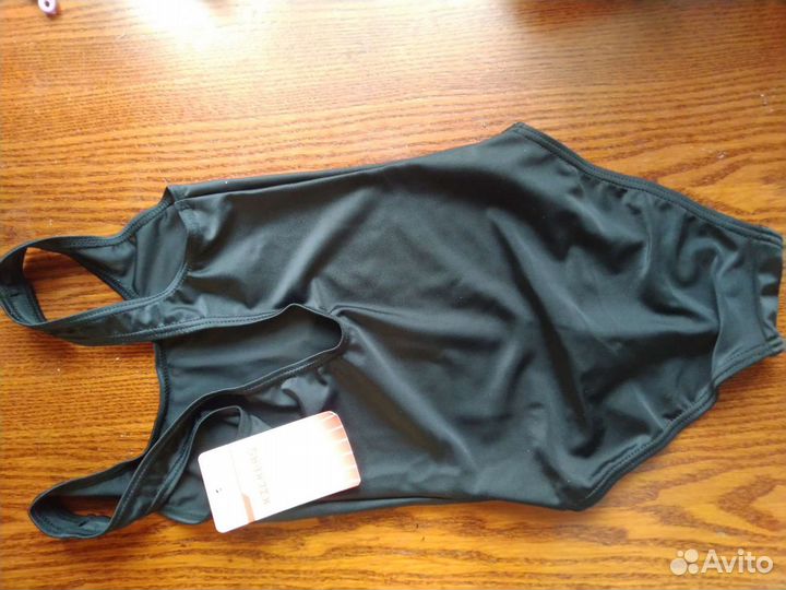 Детский черный купальник размер 34, рост 122-128