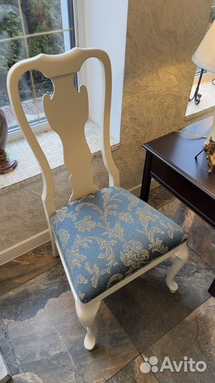 Стулья белые USA