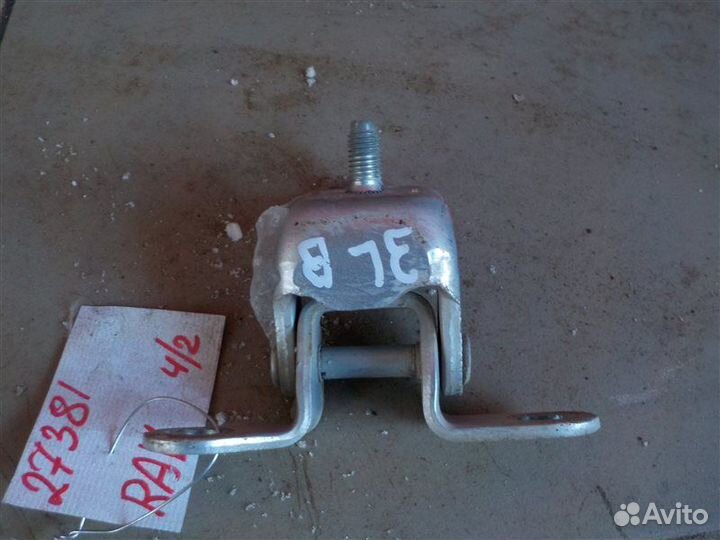 Петля двери верхняя задняя левая Toyota Rav 4 XA20