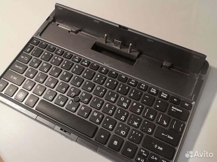 Планшет Acer с клавиатурой
