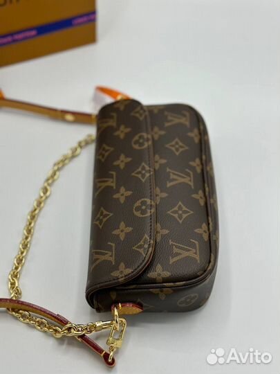Сумка кошелек Ivy от Louis Vuitton