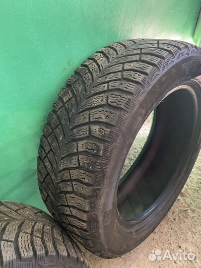 Michelin X-Ice North 4 205/55 R16