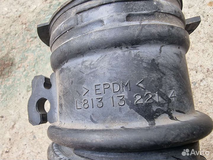 Патрубок воздушного фильтра Mazda 6