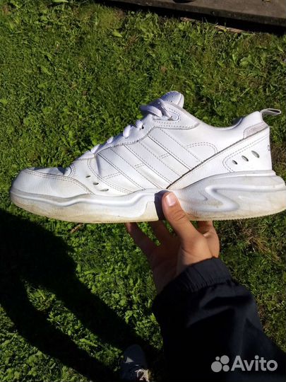 Кроссовки adidas 46 размер