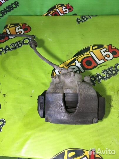 Суппорт тормозной передний правый Renault Megane 2