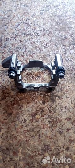 Скоба суппорта Volkswagen