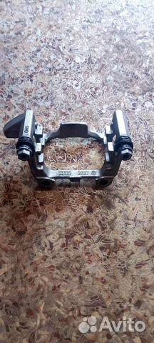 Скоба суппорта Volkswagen