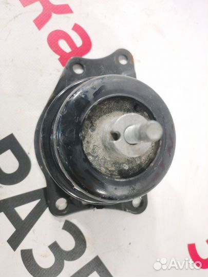 Подушка двигателя передняя правая Skoda Fabia