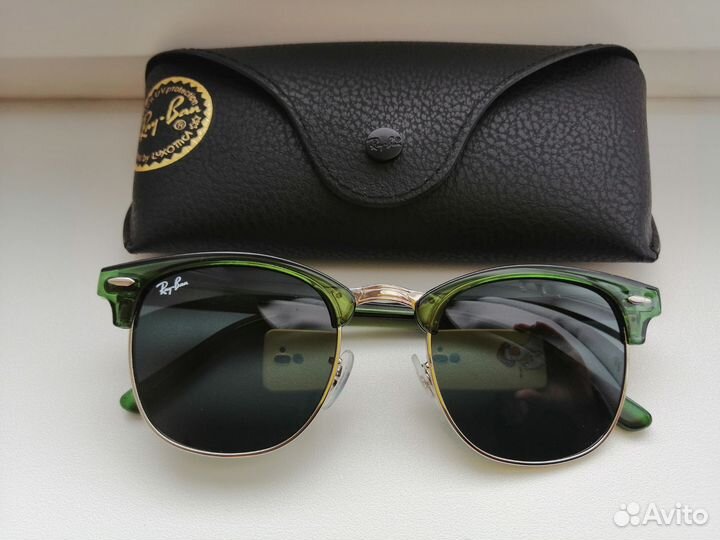 Солнцезащитные очки ray ban clubmaster