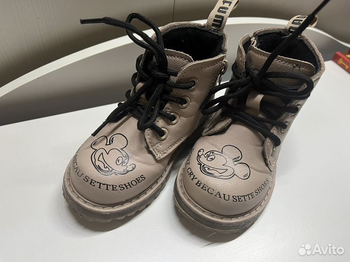 Ботиночки детские