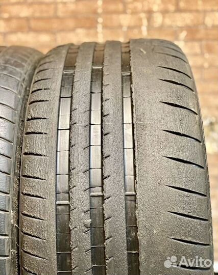 Michelin Pilot Sport Cup 2 245/35 R20
