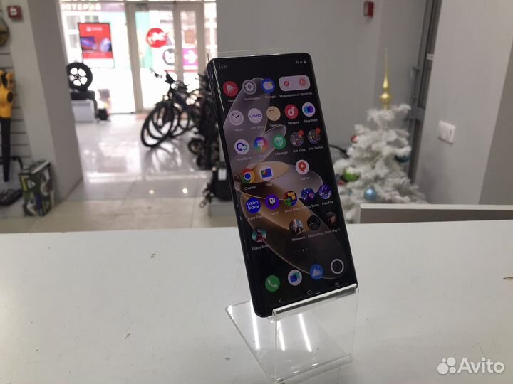 Vivo V27, 12/256 ГБ