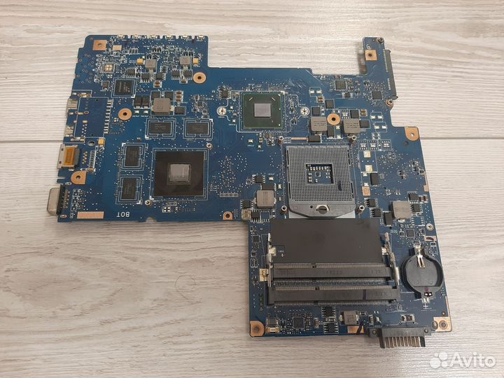 Мать - донор Toshiba L775