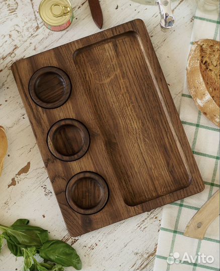 Столик для вина и фруктов, менажницы