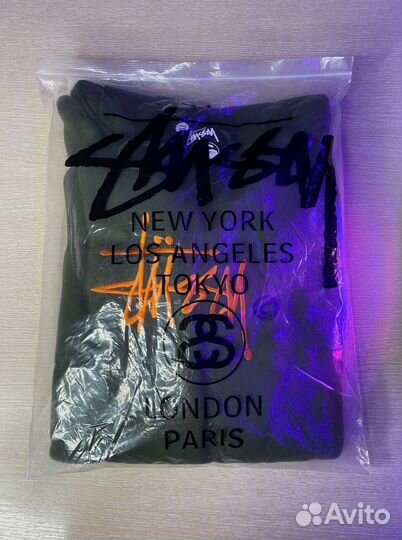 Худи Stussy на руках