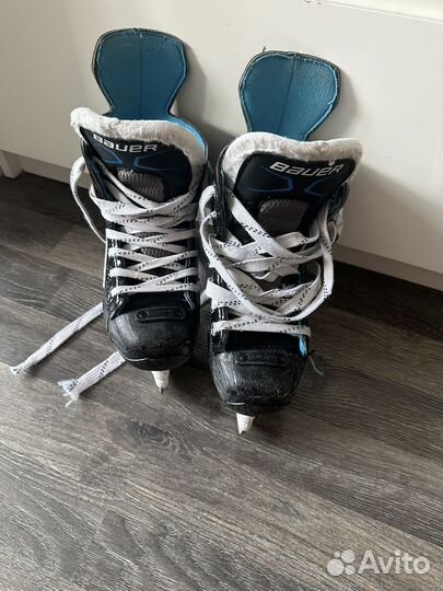 Хоккейные коньки bauer