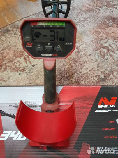 Металлодетектор Minelab vanquish 340
