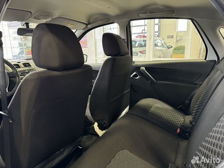 LADA Granta 1.6 МТ, 2025