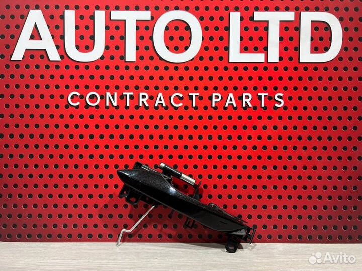 Ручка наружная передняя правая Lexus Nx 300H Z10