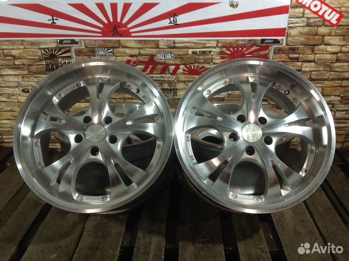 R 18 5*114.3 Литые диски из Японии
