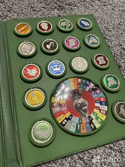 Коллекция медальонов 