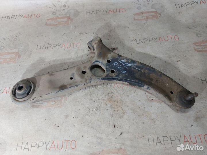 Рычаг передний правый Kia Rio 3