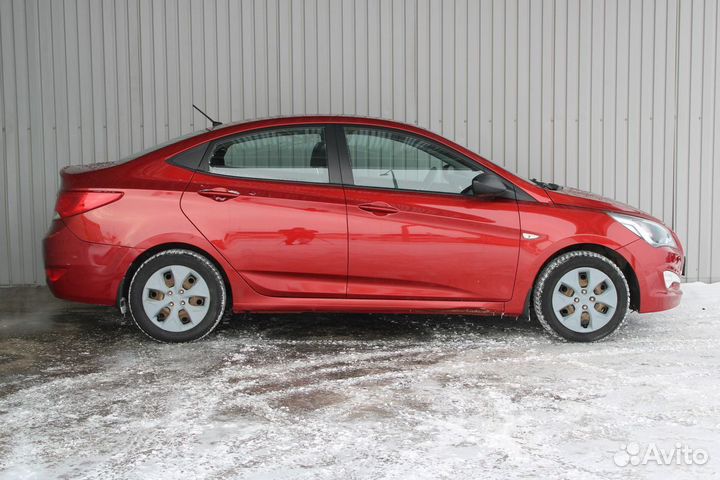 Hyundai Solaris 1.4 AT, 2016, 176 261 км