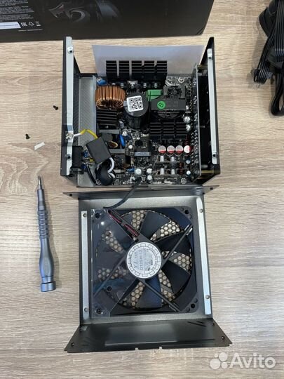 Блок питания Redragon rgps 850W (1stplayer AR Gold