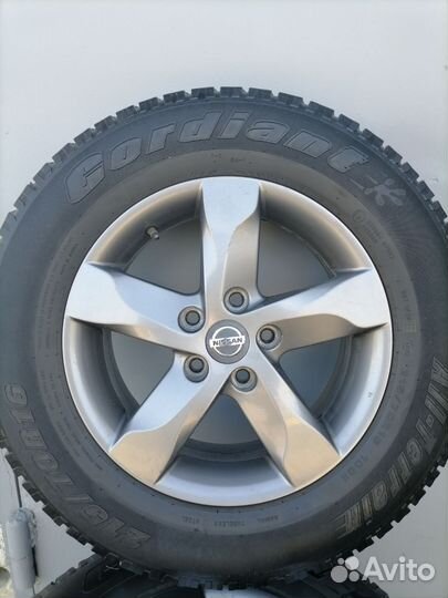 Колесо 215/70R16