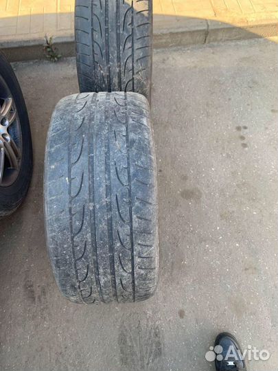 Dunlop SP Sport 01 DSST ROF 285/35 R21