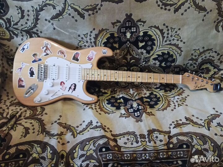 Электро гитара с комбиком