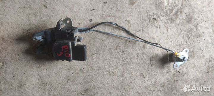 Замок багажника Kia Rio 3 QB G4FC 2016 (б/у)