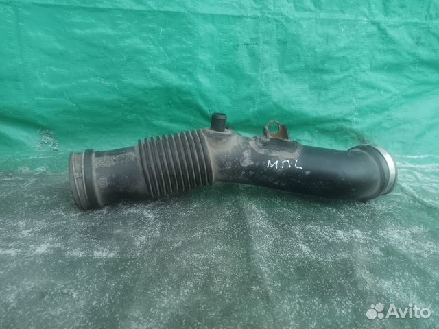 Патрубок воздушного фильтра Pajero Sport 08-13 г