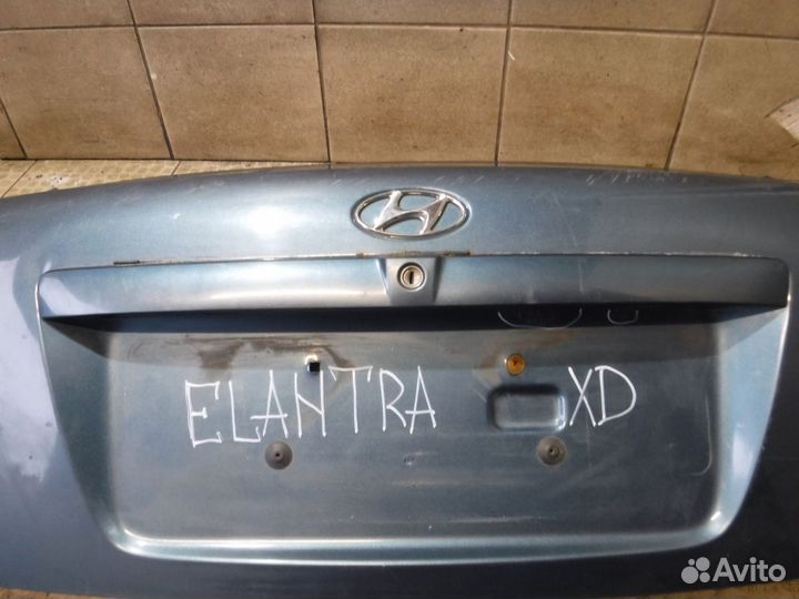 Крышка багажника Hyundai Elantra