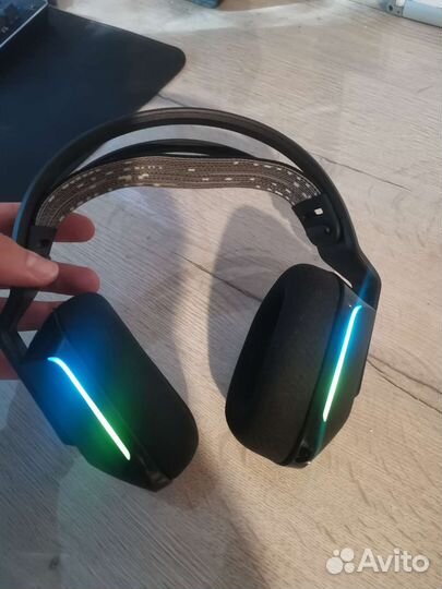 Беспроводные наушники