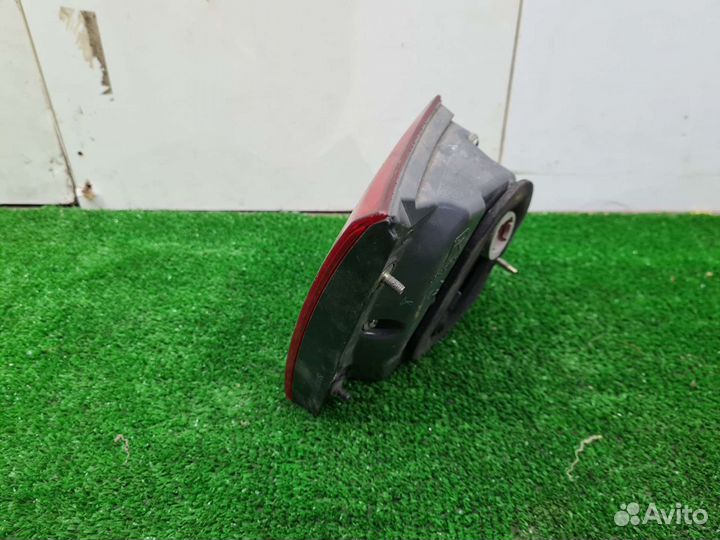 Фонарь правый внутренний Lexus GS300 2010