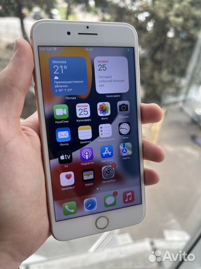 iPhone 8 Plus, 64 ГБ