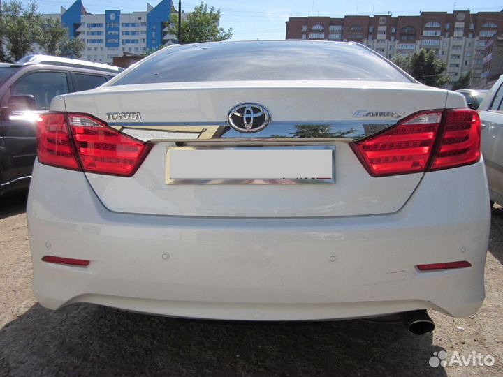 Camry 50 Стоп сигналы стиль BMW красные