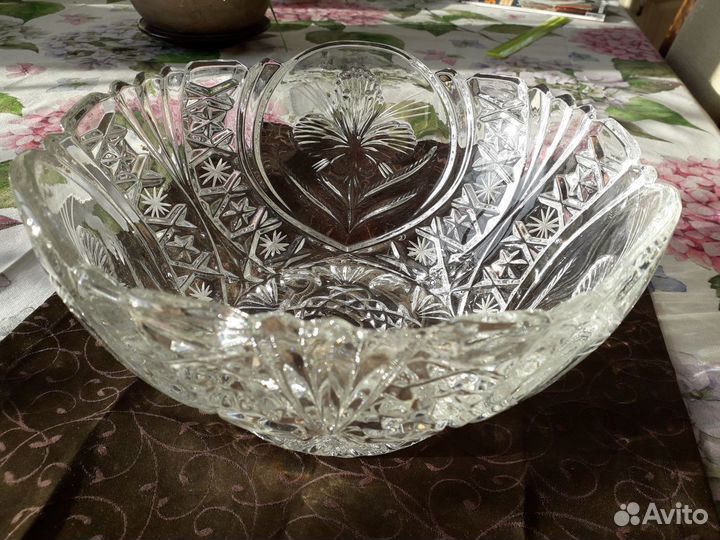 Хрустальная ваза большая