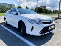 Toyota Camry 2.0 AT, 2015, 235 000 км, с пробегом, цена 1 780 000 руб.