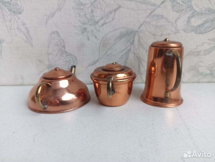 Миниатюрные медные чайники. Цена за штуку