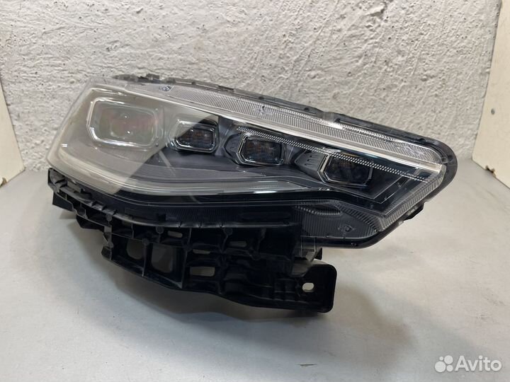 Фара правая Haval F7 LED