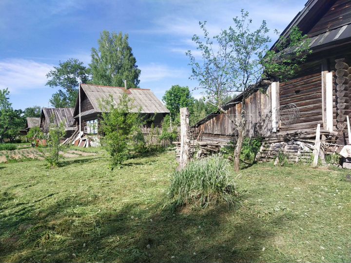 Дом 30 м² на участке 20 сот.