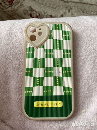 Чехол на iPhone 11