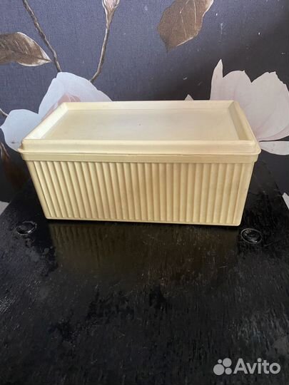 Коробка пластмассовая СССР