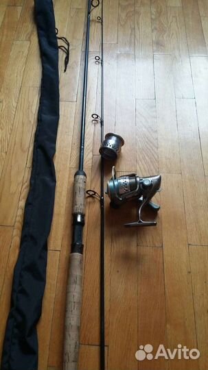 Спиннинг с катушкой