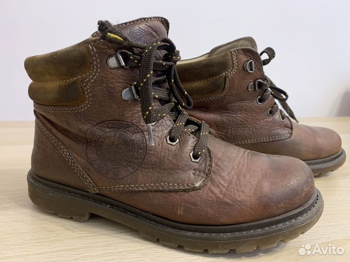 Ботинки для мальчика 36